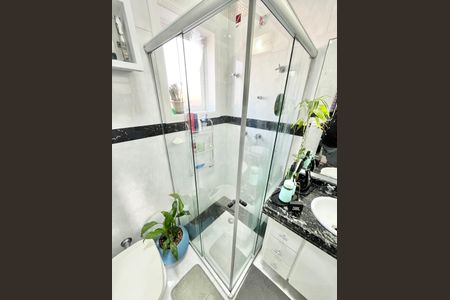 Casa à venda com 480m², 5 quartos e 5 vagasBanheiro da Suíte 4