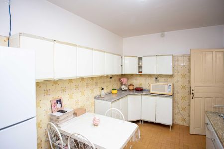 Casa à venda com 96m², 5 quartos e 2 vagasCozinha Casa 1