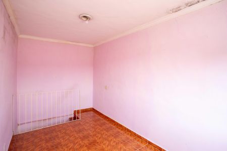 Casa à venda com 96m², 5 quartos e 2 vagasQuarto Casa 3