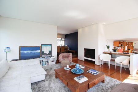 Apartamento para alugar com 410m², 3 quartos e 1 vaga Apartamento para alugar com 410m², 3 quartos e 1 vagaSala 2