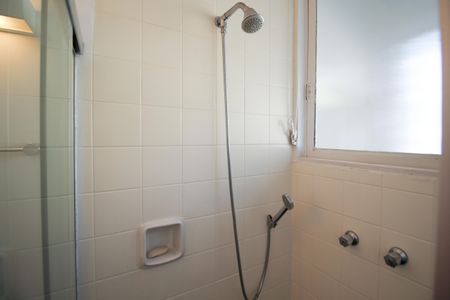 Apartamento para alugar com 410m², 3 quartos e 1 vaga Apartamento para alugar com 410m², 3 quartos e 1 vagaBanheiro da Suíte 2