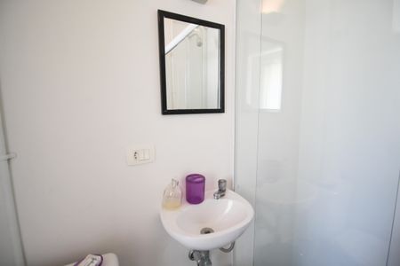 Apartamento para alugar com 410m², 3 quartos e 1 vaga Apartamento para alugar com 410m², 3 quartos e 1 vagaBanheiro de serviço