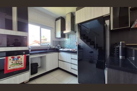 Apartamento à venda com 140m², 3 quartos e 2 vagas Apartamento à venda com 140m², 3 quartos e 2 vagasCozinha