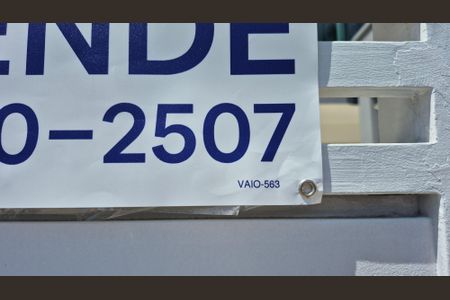 Apartamento à venda com 140m², 3 quartos e 2 vagas Apartamento à venda com 140m², 3 quartos e 2 vagasPlaca