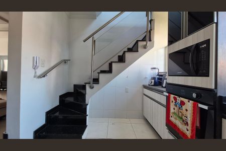 Apartamento à venda com 140m², 3 quartos e 2 vagas Apartamento à venda com 140m², 3 quartos e 2 vagasCozinha