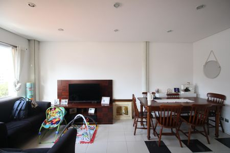 Sala de apartamento para alugar com 1 quarto, 48m² em Vila Progredior, São Paulo