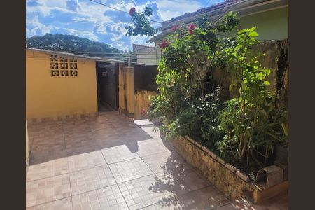 Casa à venda com 115m², 2 quartos e sem vagaQUINTAL