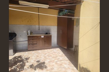 Casa à venda com 115m², 2 quartos e sem vagaLAVANDERIA
