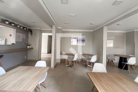 Apartamento para alugar com 33m², 2 quartos e sem vagaÁrea comum - Salão de festas