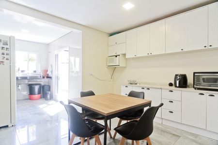 Casa para alugar com 3 quartos, 140m² em Jardim Maristela, São Paulo