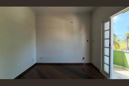 Casa de condomínio à venda com 228m², 4 quartos e 2 vagas Casa de condomínio à venda com 228m², 4 quartos e 2 vagasSuíte 1