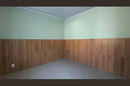 Casa de condomínio à venda com 228m², 4 quartos e 2 vagas Casa de condomínio à venda com 228m², 4 quartos e 2 vagasQuarto de Serviço