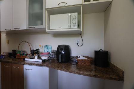 Apartamento para alugar com 72m², 2 quartos e 1 vagaCozinha e Área de Serviço