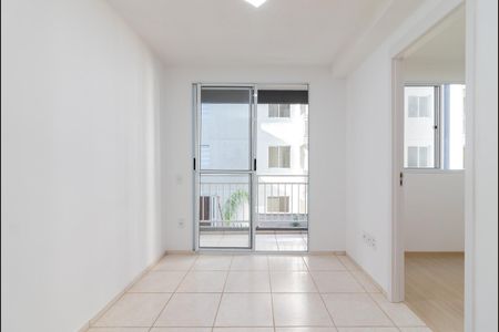Apartamento para alugar com 38m², 2 quartos e sem vagaSala