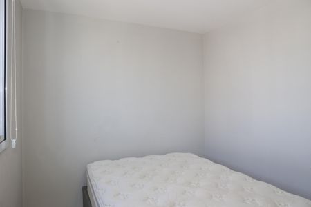 Quarto 1 de apartamento para alugar com 2 quartos, 46m² em Parque Industrial Tomas Edson, São Paulo