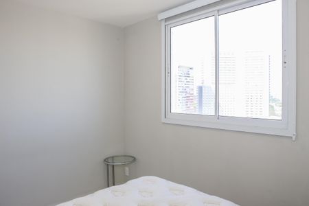Quarto 1 de apartamento para alugar com 2 quartos, 46m² em Parque Industrial Tomas Edson, São Paulo