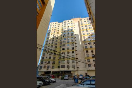 Apartamento para alugar com 80m², 2 quartos e 1 vaga Apartamento para alugar com 80m², 2 quartos e 1 vagaFachada do bloco