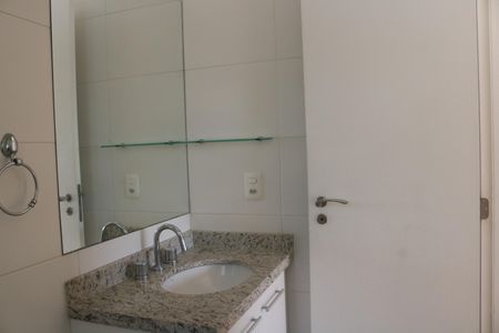 Apartamento para alugar com 65m², 2 quartos e 1 vagaBanheiro 1