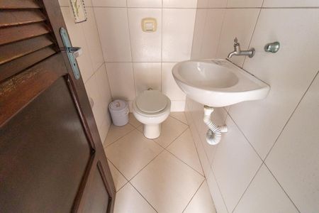 Casa para alugar com 268m², 3 quartos e 4 vagasLavabo