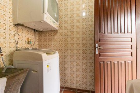Casa para alugar com 268m², 3 quartos e 4 vagasÁrea de Serviço