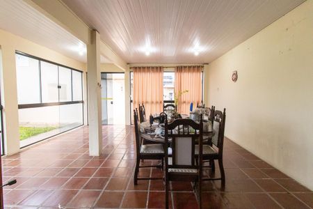 Casa para alugar com 268m², 3 quartos e 4 vagasÁrea comum - Churrasqueira