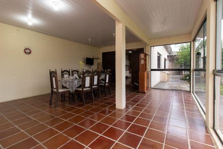 Casa para alugar com 268m², 3 quartos e 4 vagasÁrea comum - Churrasqueira