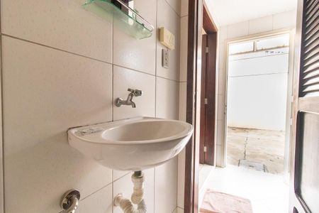 Casa para alugar com 268m², 3 quartos e 4 vagasLavabo