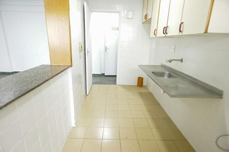 Apartamento para alugar com 68m², 2 quartos e 1 vaga