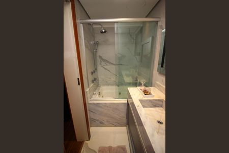 Apartamento para alugar com 95m², 3 quartos e 2 vagasBanheiro da Suíte