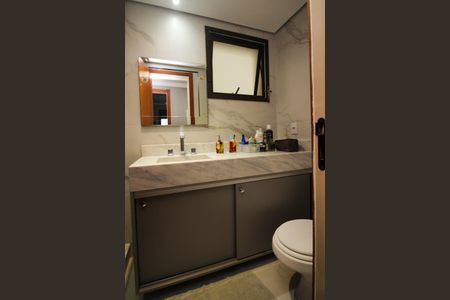 Apartamento para alugar com 95m², 3 quartos e 2 vagasBanheiro Social