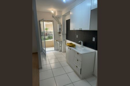 Cozinha de apartamento para alugar com 2 quartos, 50m² em Roselândia, Cotia
