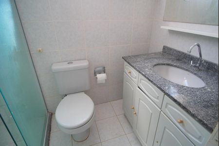 Apartamento à venda com 70m², 2 quartos e 1 vagaBanheiro Corredor