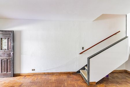 Sala de casa à venda com 3 quartos, 160m² em Jardim Alzira, São Paulo