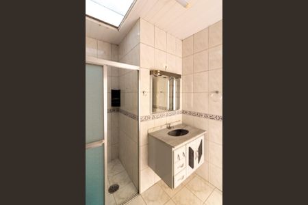 Casa à venda com 160m², 3 quartos e 1 vaga Casa à venda com 160m², 3 quartos e 1 vagaBanheiro Social