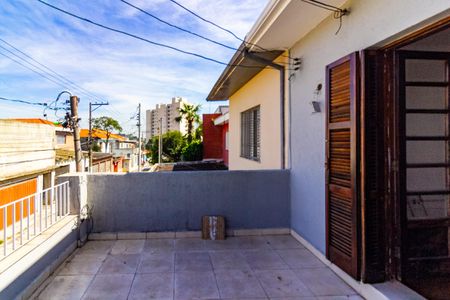 Casa à venda com 160m², 3 quartos e 1 vaga Casa à venda com 160m², 3 quartos e 1 vagaQuarto 1 Varanda