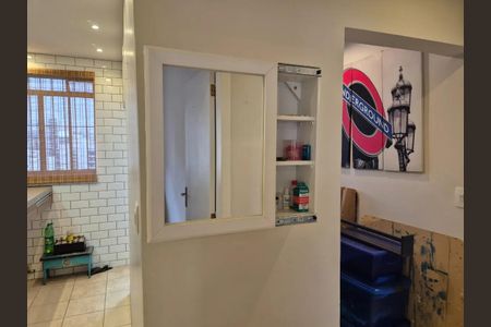 Apartamento à venda com 105m², 2 quartos e sem vagaCozinha