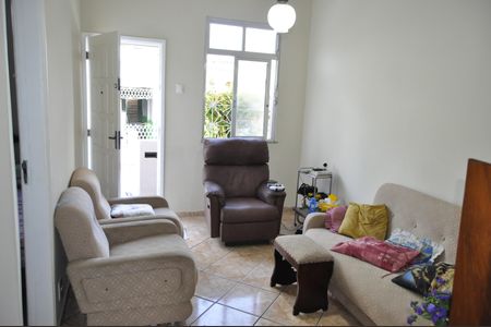 Casa de Condomínio à venda com 2 quartos, 48m² em Pilares, Rio de Janeiro