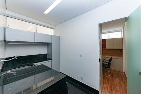 Apartamento para alugar com 306m², 4 quartos e 3 vagasÁrea de Serviço