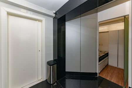 Apartamento para alugar com 306m², 4 quartos e 3 vagasÁrea de Serviço