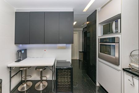 Apartamento para alugar com 306m², 4 quartos e 3 vagasCozinha