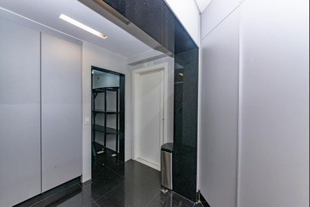 Apartamento para alugar com 306m², 4 quartos e 3 vagasÁrea de Serviço