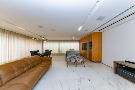 Apartamento para alugar com 306m², 4 quartos e 3 vagasSala 2