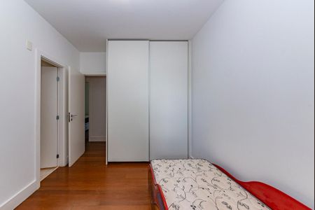 Apartamento para alugar com 306m², 4 quartos e 3 vagasSuíte 2