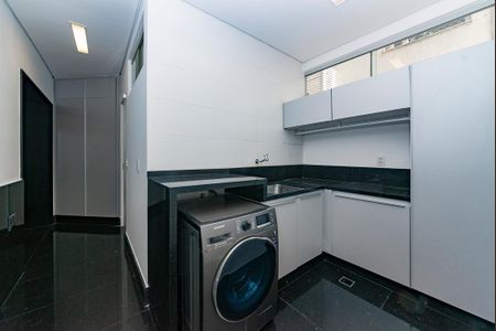 Apartamento para alugar com 306m², 4 quartos e 3 vagasÁrea de Serviço