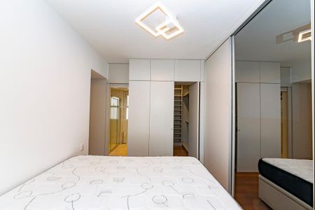 Apartamento para alugar com 306m², 4 quartos e 3 vagasSuíte 1