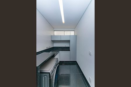 Apartamento para alugar com 306m², 4 quartos e 3 vagasÁrea de Serviço