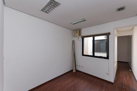 Casa para alugar com 84m², 2 quartos e 1 vagaSala de TV