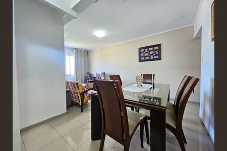 Apartamento à venda com 72m², 2 quartos e sem vaga Apartamento à venda com 72m², 2 quartos e sem vagaSala