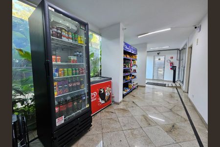 Apartamento à venda com 72m², 2 quartos e sem vaga Apartamento à venda com 72m², 2 quartos e sem vagaMercado