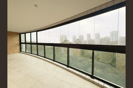 Apartamento à venda com 192m², 4 quartos e 4 vagasFoto 09